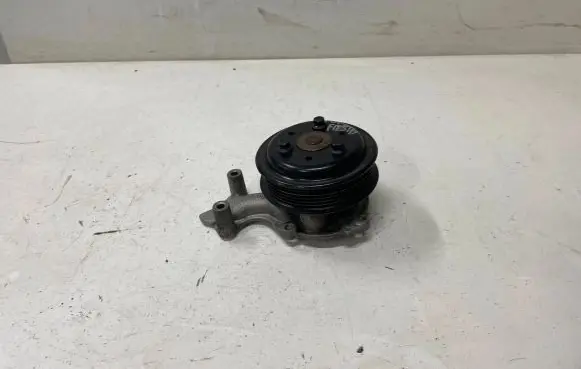 Ford Fiesta Water pump CM5G8501