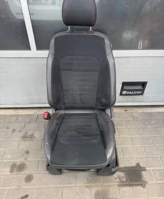 Ford Kuga II Front driver seat 