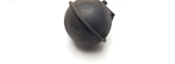 Volkswagen Golf IV Vacuum air tank 054129808