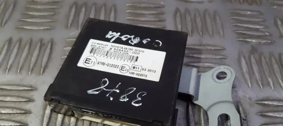 Toyota Corolla Verso AR10 Immobilizer control unit/module 97RI012022 97RI-012022