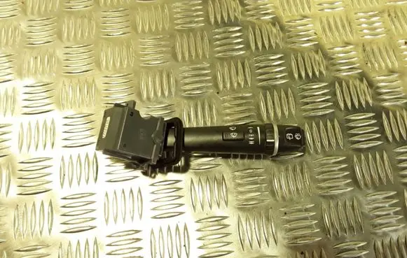 Volvo XC70 Wiper switch 30798530 06W51D