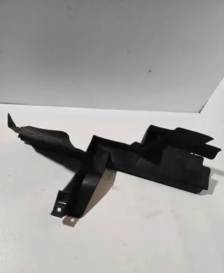 Opel Zafira C Intercooler air guide/duct channel 20897267