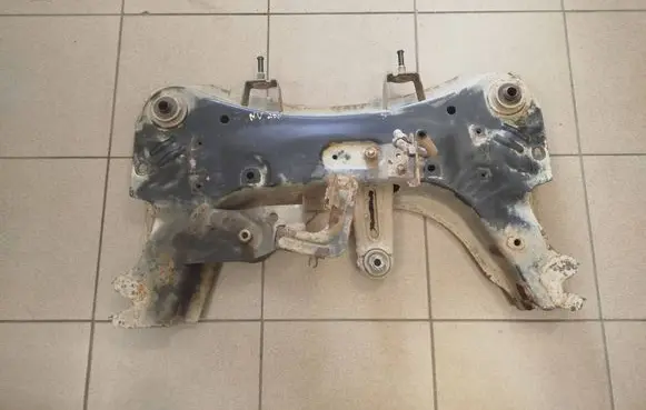Nissan NV200 Front subframe 