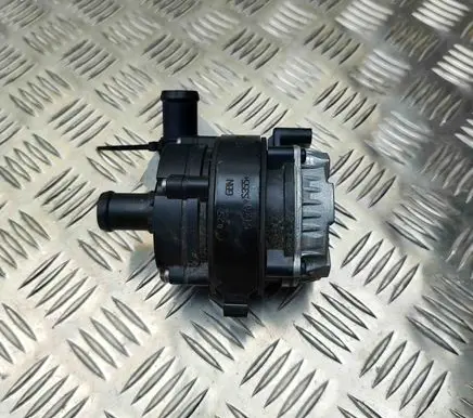 Volkswagen Multivan T6 Electric auxiliary coolant/water pump 04L965567 0392024003