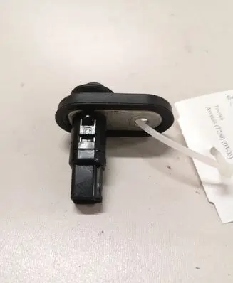 Toyota Avensis T250 Rear door sensor 