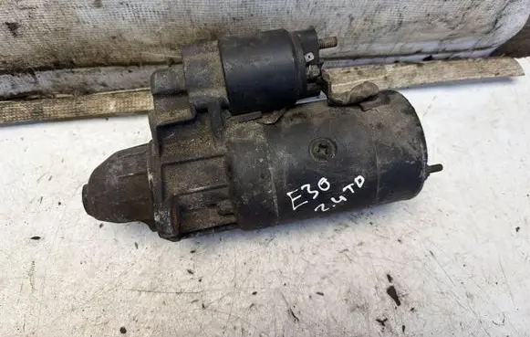 BMW 3 E30 Starter motor 0001218026