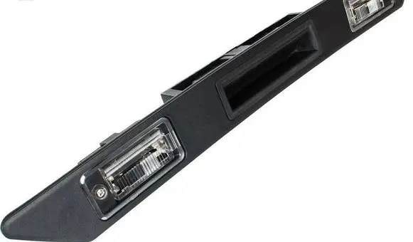 Audi Q7 4L Trunk door license plate light bar 8P4827574 1334Z451 8P48275743FZ