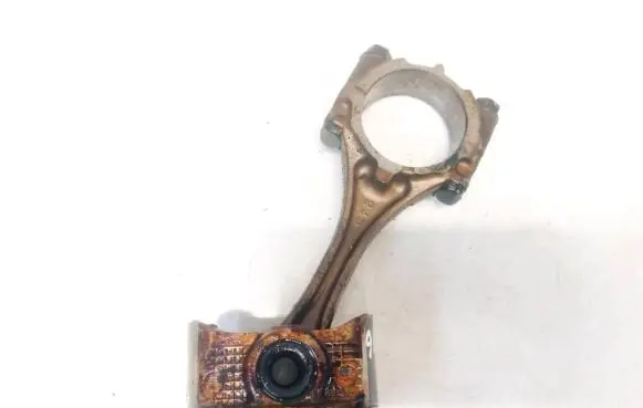 Lexus IS 200-300 Piston with connecting rod