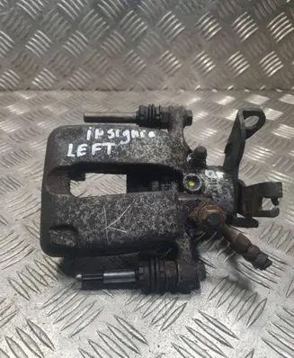Opel Insignia A Rear brake caliper