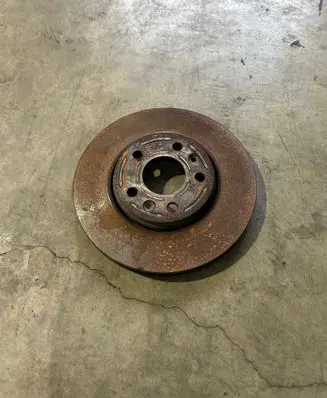 Nissan NV300 Front brake disc 