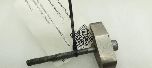 Mercedes-Benz ML W166 Fuel Injector clamp holder