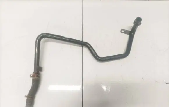Audi A4 S4 B6 8E 8H Engine coolant pipe/hose