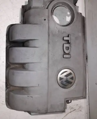 Volkswagen PASSAT B6 Engine cover (trim) 03G103967N