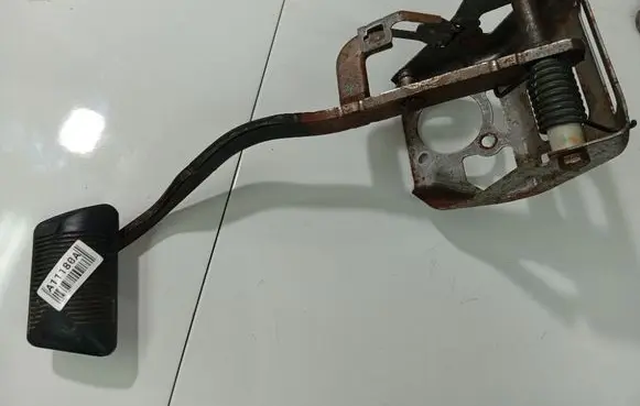 Chrysler 300 - 300C Brake pedal 