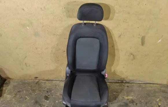 Opel Antara Front passenger seat 