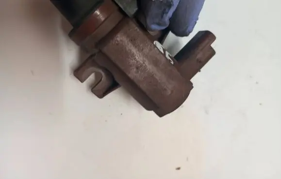Volvo V50 Turbo solenoid valve 70096803