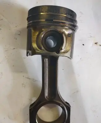 BMW 5 F10 F11 Piston with connecting rod