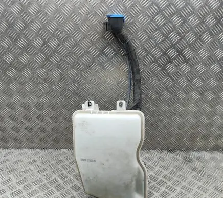 BMW X2 F39 Windshield washer fluid reservoir/tank 7331418