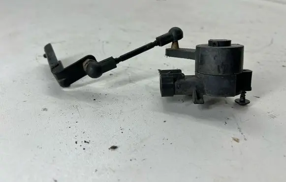 Dodge Durango Rear air suspension level height sensor 68245332AB T11231600787