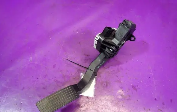 Peugeot Boxer Accelerator throttle pedal B720