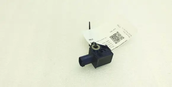 Mercedes-Benz E C207 W207 Airbag deployment crash/impact sensor A2128204926