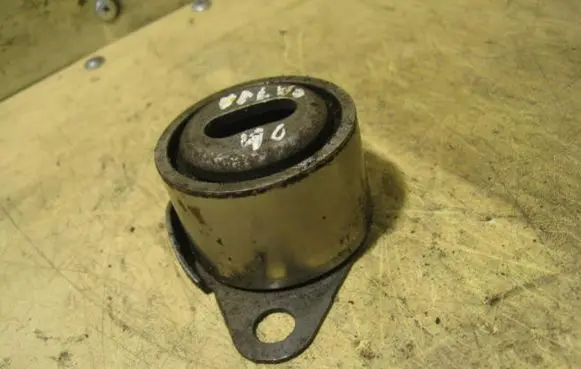 Volvo S40, V40 Timing belt tensioner 19TD
