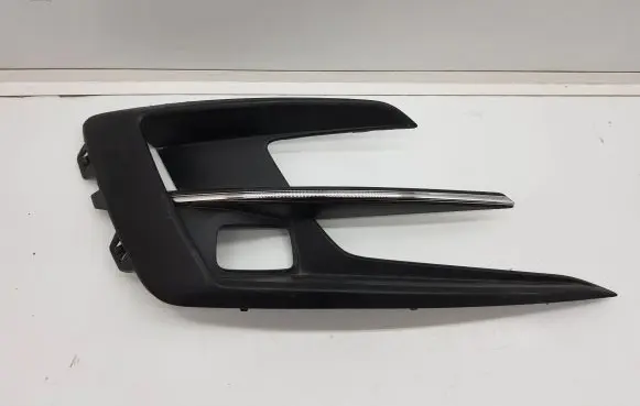 Renault Megane IV Front bumper lower grill 261A33578R