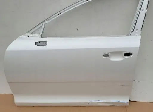 KIA Stinger Front door