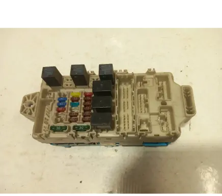 Mitsubishi Outlander Fuse box set 8637A331