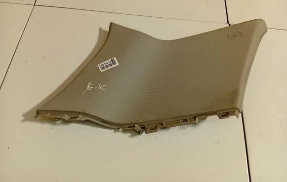 Toyota Auris 150 (D) pillar trim (bottom) 6248002060
