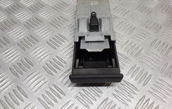Nissan Almera N16 Car ashtray 68810BM400