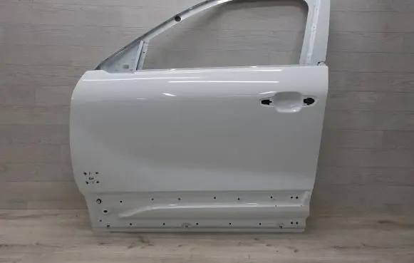 Opel Mokka B Front door