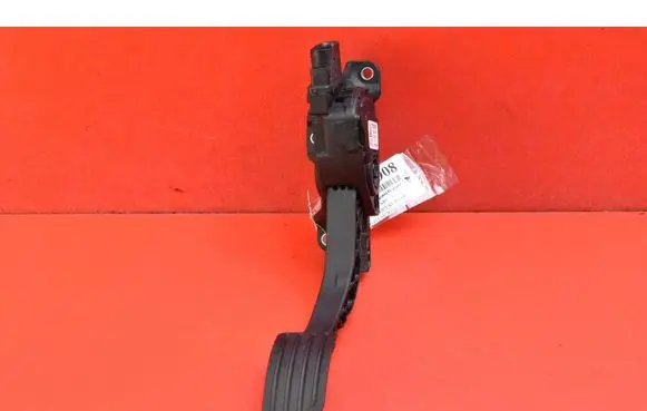Volvo S80 Accelerator throttle pedal 31329058
