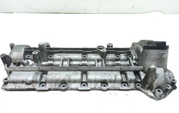 Mercedes-Benz Sprinter W906 Rocker cam cover A6420101630