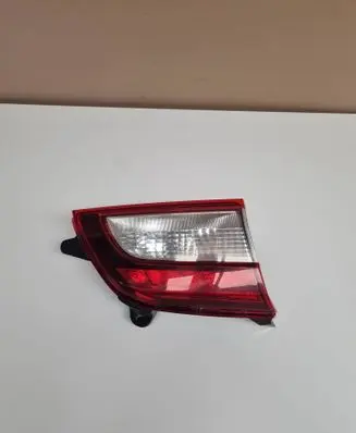 Subaru Outback (BS) Tailgate rear/tail lights 13260228
