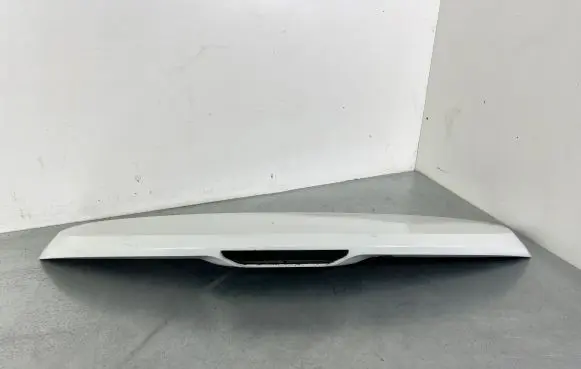 Jeep Grand Cherokee Tailgate/trunk spoiler 