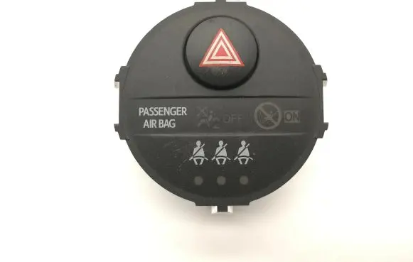 Toyota Yaris Hazard light switch 839500D100