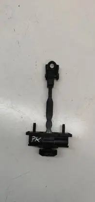 Peugeot 2008 II Front door check strap stopper