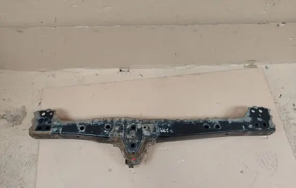 Toyota Prius+ (ZVW40) Front subframe 