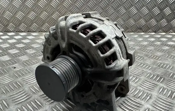 Nissan Qashqai Generator/alternator 231004BE0B F000BL0814