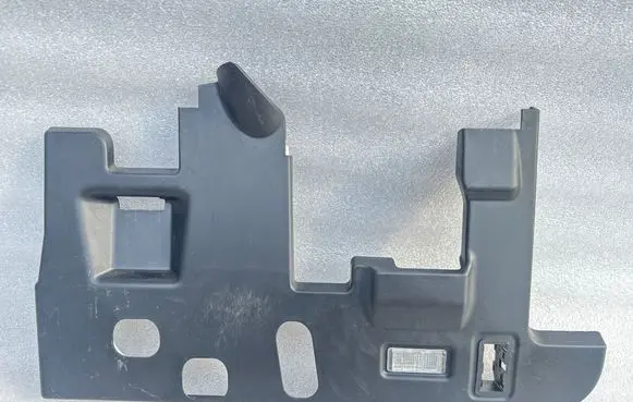 Porsche Cayenne (9PA) Dashboard lower bottom trim panel 7L5815173F