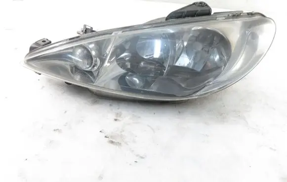 Peugeot 206 Headlight/headlamp 9628666880