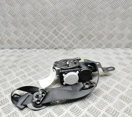 Mercedes-Benz CLS C257 Front seatbelt A2908601300