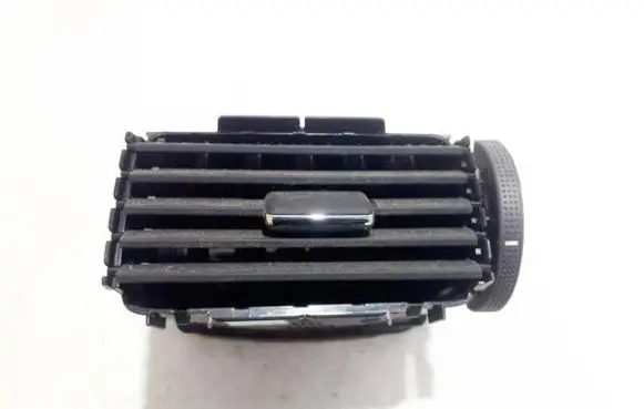 Toyota Avensis T250 Dash center air vent grill 8494
