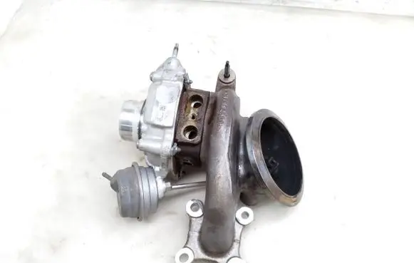 Ford Focus Turbo L1BG6K682AB