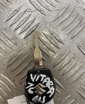 Suzuki Vitara (LY) Ignition key/card VITARA16RAKTAS
