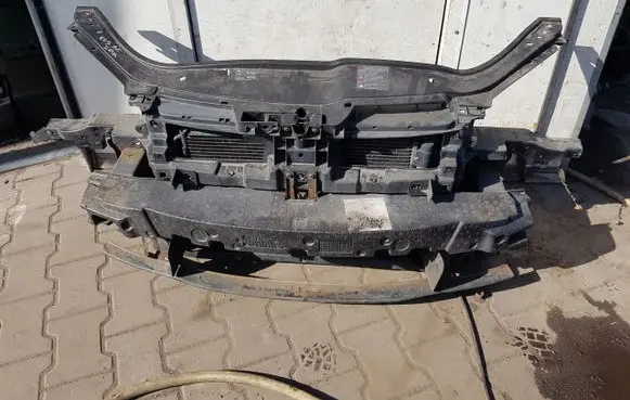Volkswagen Eos Radiator support slam panel