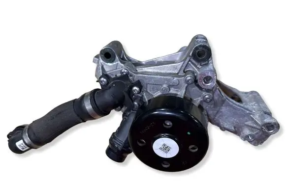 BMW X3 G01 Water pump 7952783 11741315330124
