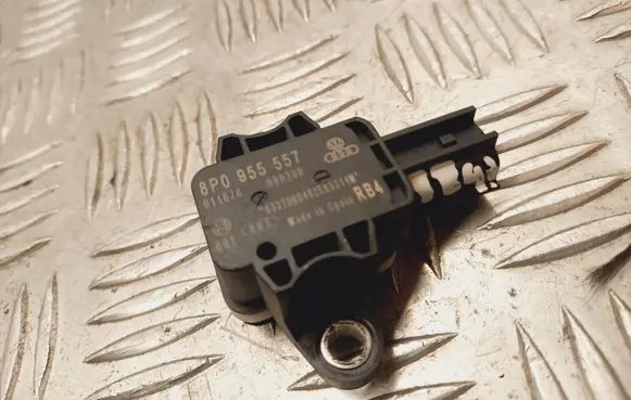 Audi A4 S4 B7 8E 8H Airbag deployment crash/impact sensor 8P0955557