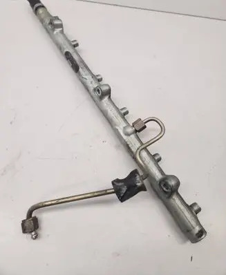 BMW 5 E39 Fuel main line pipe 0445216002